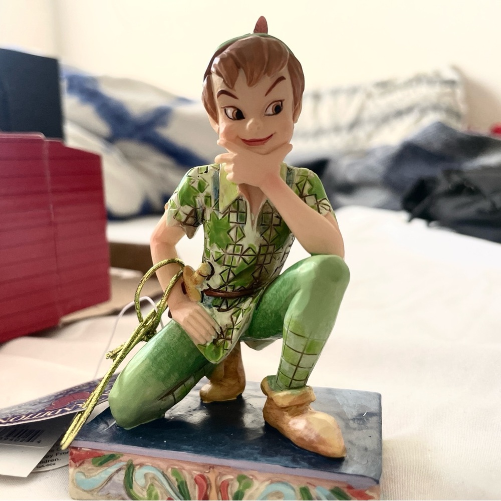 【Peter Pan】Disney Showcase Collection Peter Pan Figurine